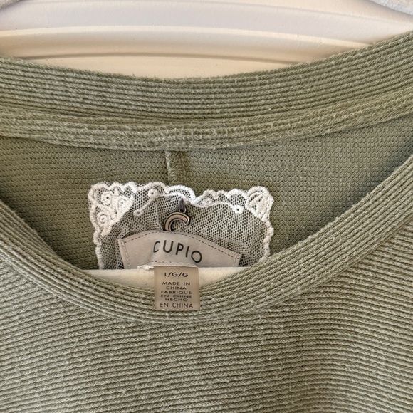 Cupio Sage Green Short Sleeve Top - Picture 2 of 4